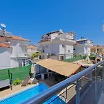 Ilyaholidayhomes Ekinoks Villa *
