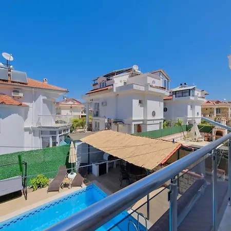 فيلة Ilyaholidayhomes Ekinoks *