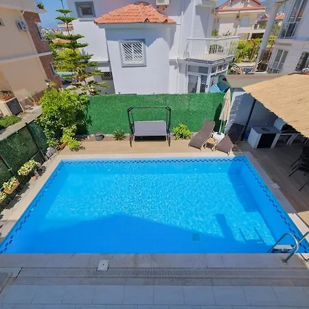 Ilyaholidayhomes Ekinoks فيلة