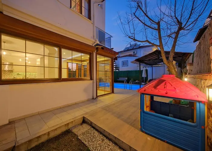 فيلة Ilyaholidayhomes Ekinoks