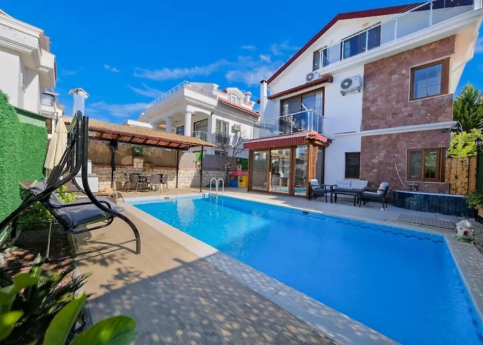 Ilyaholidayhomes Ekinoks