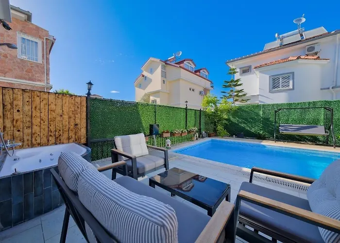 Ilyaholidayhomes Ekinoks *