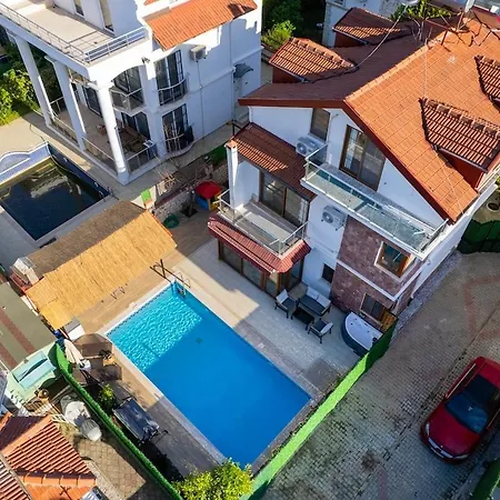 Ilyaholidayhomes Ekinoks Villa