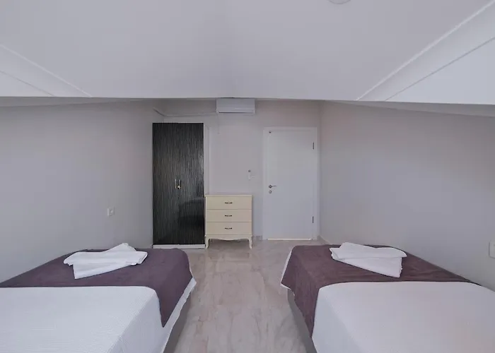 Ilyaholidayhomes Ekinoks *