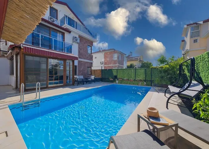 Ilyaholidayhomes Ekinoks *