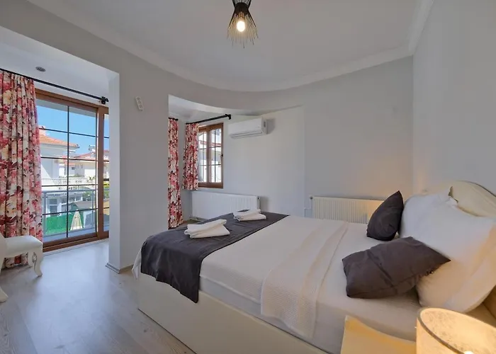 Ilyaholidayhomes Ekinoks *