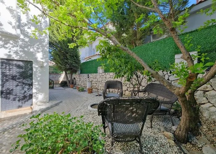 Ilyaholidayhomes Ekinoks Villa