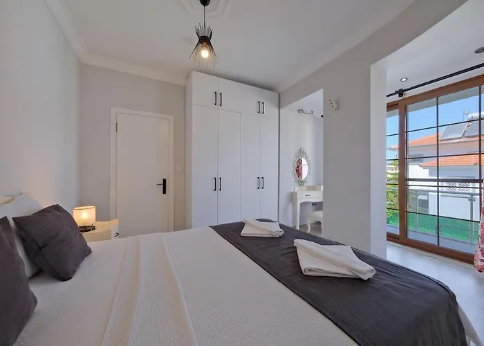 Ilyaholidayhomes Ekinoks