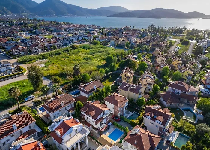 Βίλα Ilyaholidayhomes Ekinoks *