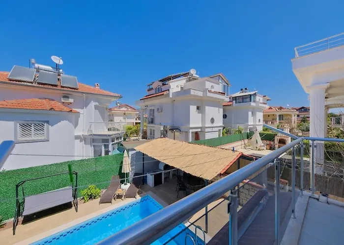 Βίλα Ilyaholidayhomes Ekinoks *