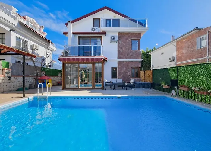 Ilyaholidayhomes Ekinoks Βίλα